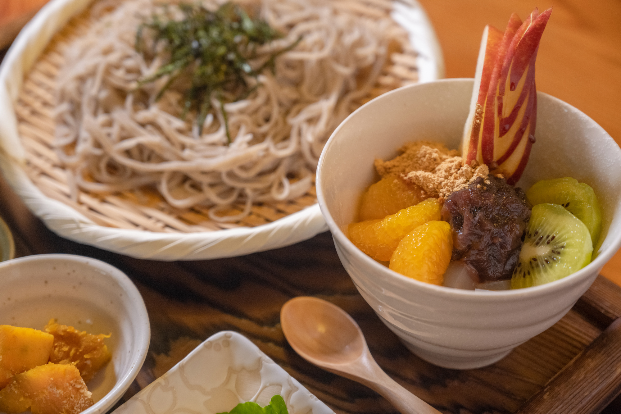 あんみつ姫様 専用 あんみつ姫さま専用 眺めの良いインディゴ花文皿